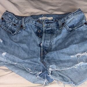 Levi’s Wedgie shorts